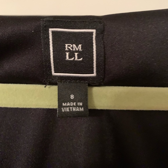 Little black dress - Picture 4 of 4